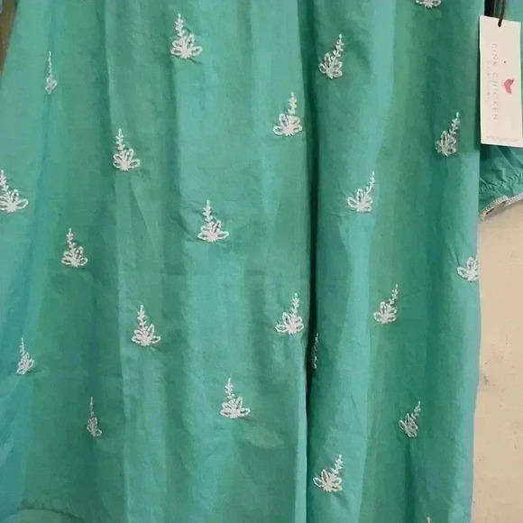 Girls dress  - Picture 2 of 6